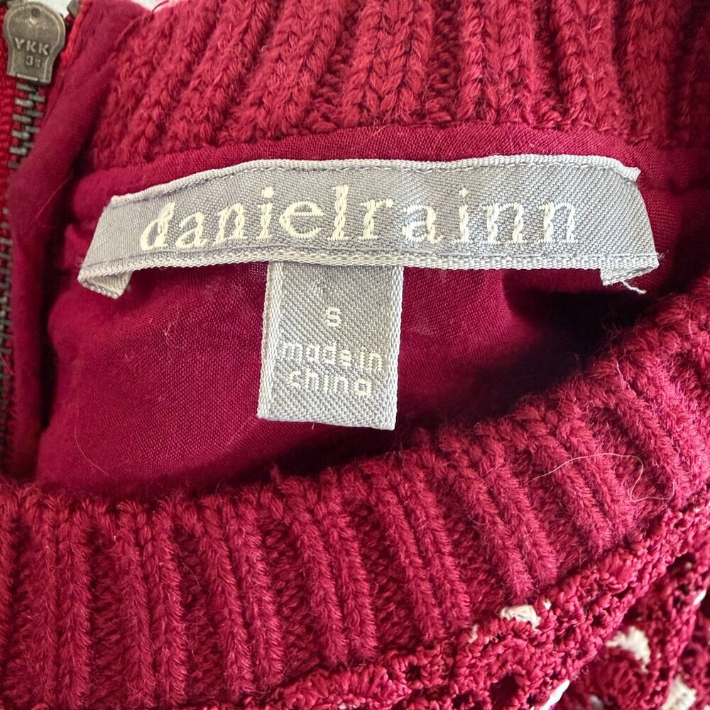 DANIEL RAINN Anthropologie Burgundy Lace Short Sleeve Sweater Small - Picture 11 of 12